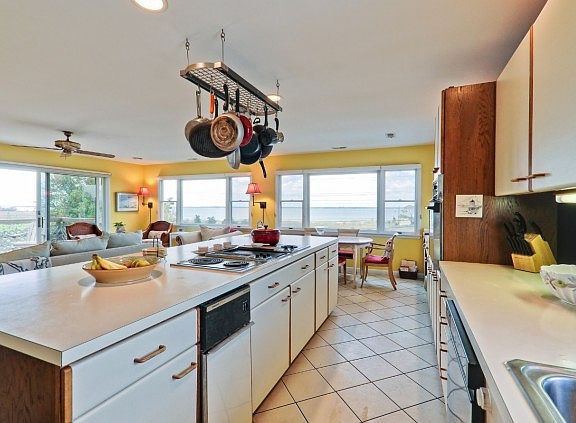 2nd image of 26 Palmer Ave