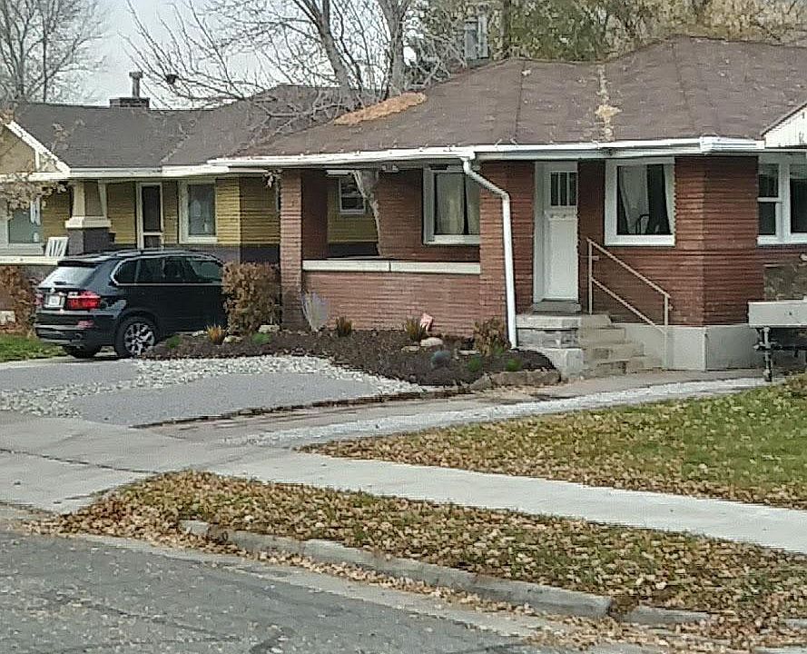 1st image of 369 E Redondo Ave