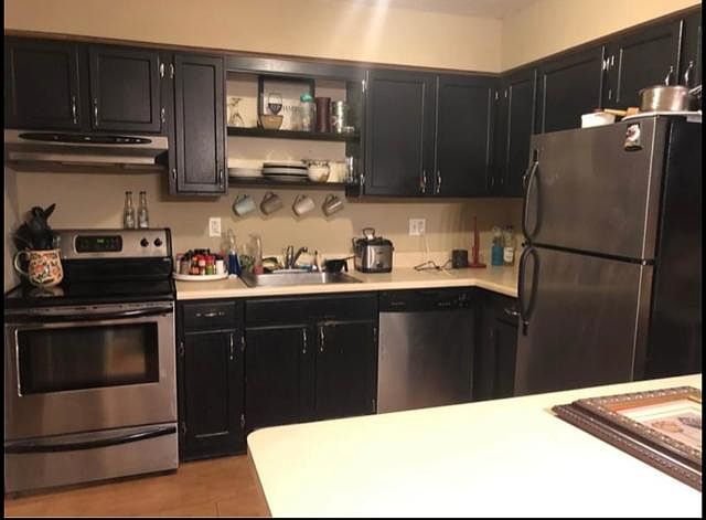 1st image of 2031 St Paul Dr
