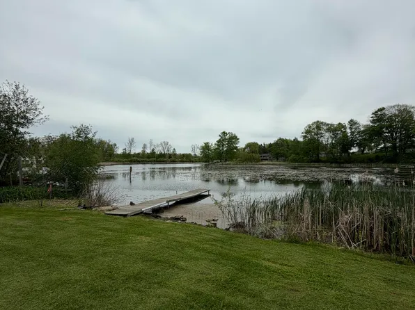 1410 N Park Dr, Morley, MI 49336