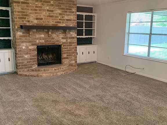 5th image of 712 Alpine Dr