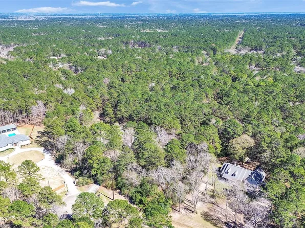 1828 Country Creek Ct, Magnolia, TX 77354