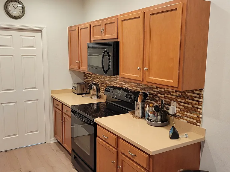 3716 82nd Avenue Cir E #101 — Photo 5