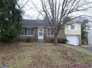 22 Northview Dr, Glenside, PA 19038