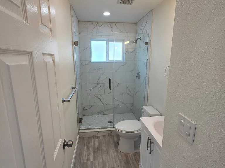 616 S Van Ness Ave #616D — Photo 1