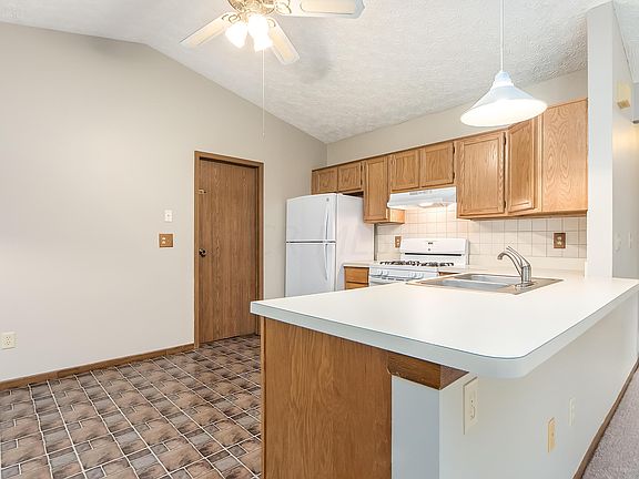 5th image of 3669 Sugar Loaf Ct