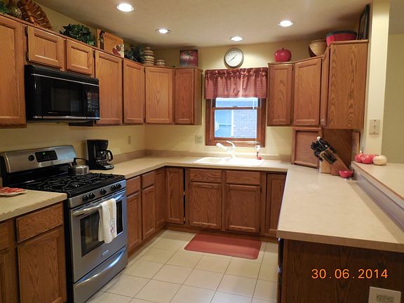 4th image of 7573 Huddleston Dr E