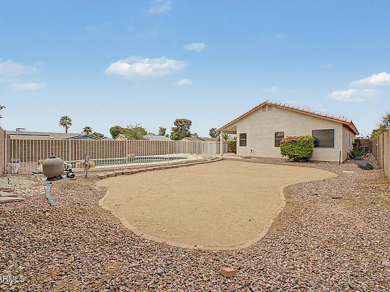 19003 N 12th Dr — Photo 32
