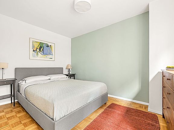 4th image of 85 Livingston St #7B