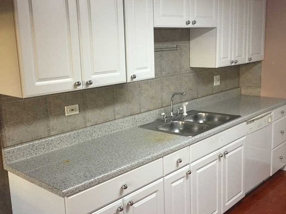 2nd image of 3724 Merrimac Ln E