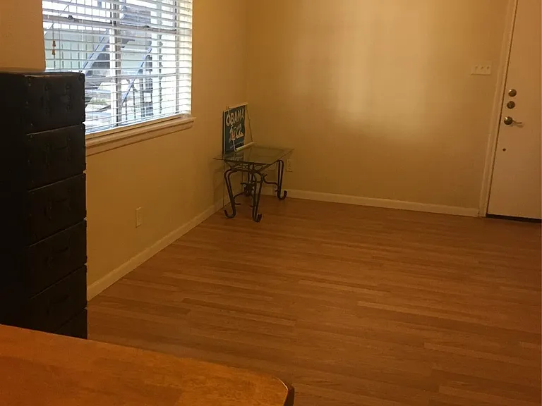 4306 Avenue A #108 — Photo 7