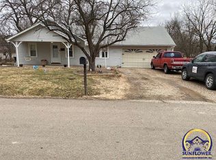 3218 SE Keystone Ave, Topeka, KS 66605