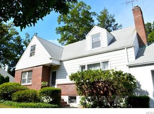 25 Lispenard Ave, Bronxville, NY 10708