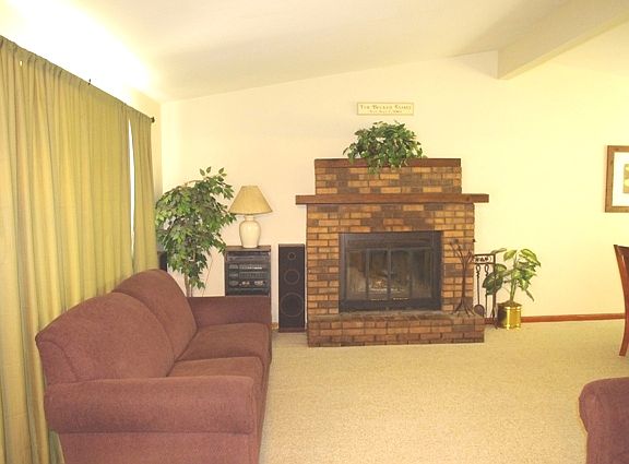 4th image of 3660 Hambletonian Dr
