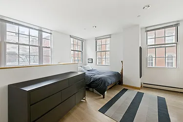 Rented by Nest Seekers International