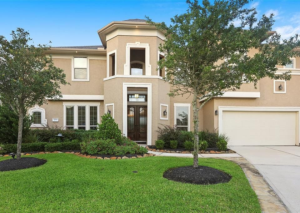 1st image of 4701 Isla Canela Ln