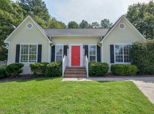 909 Hickory Glade Ct, Lexington, SC 29073