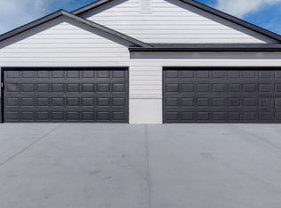 1767 Rover Ct, Derby, KS 67037