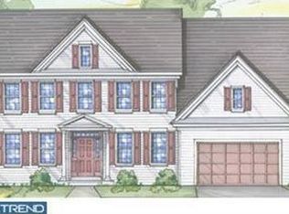 102 Ayerwood Dr, Downingtown, PA 19335
