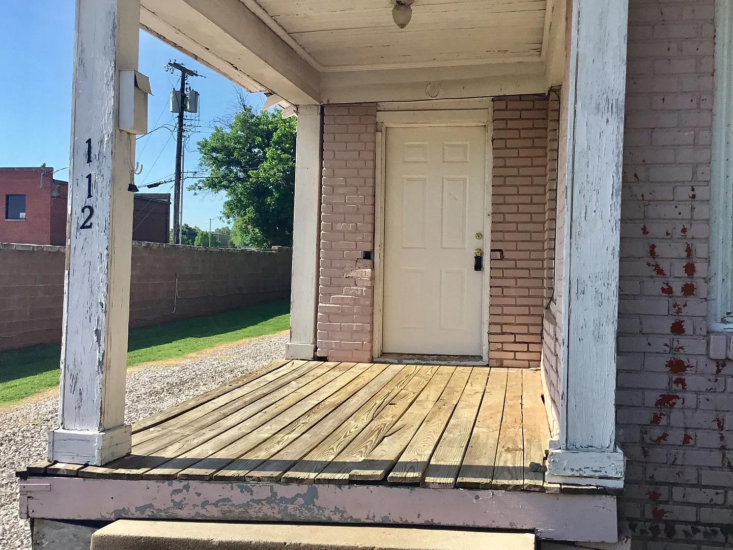 Wonderful 2 Bedroom Duplex Near Bricktown For Lease !! — Photo 2
