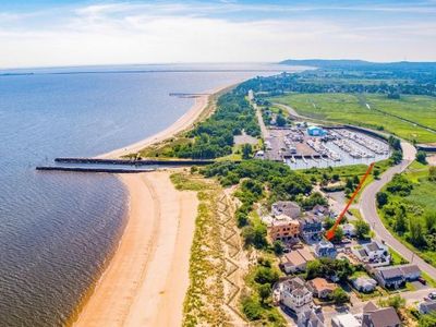 18 Lohsen Pl, Port Monmouth, NJ, 07758