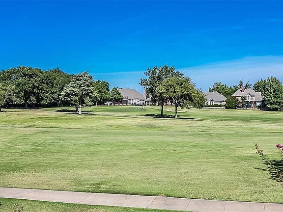 2nd image of 2608 Cedarwood Ct
