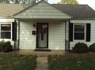 5 Gerald Rd, Rantoul, IL 61866