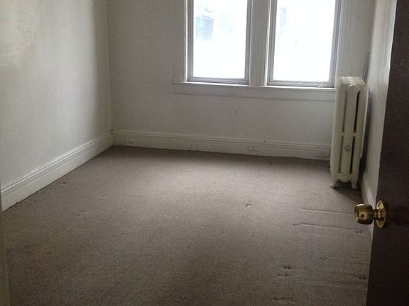 2nd image of 3275 38th St APT 3
