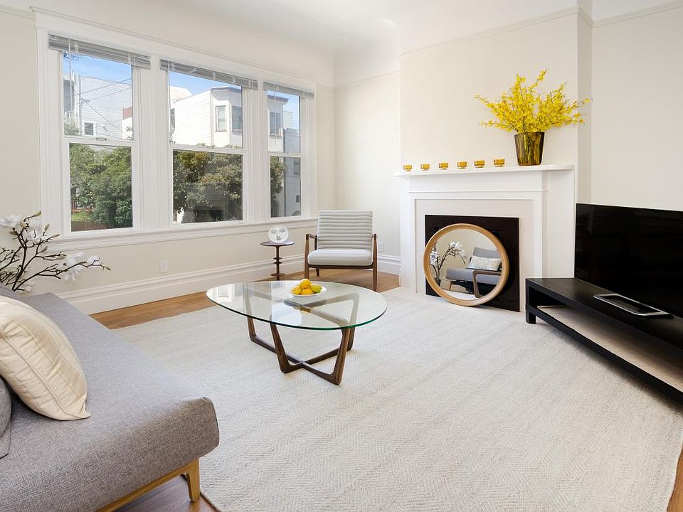 Spacious living room with fireplace