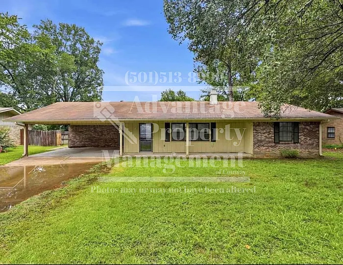 124 Shamrock Dr