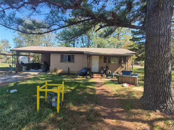 180 SW 6th St, Krebs, OK 74554