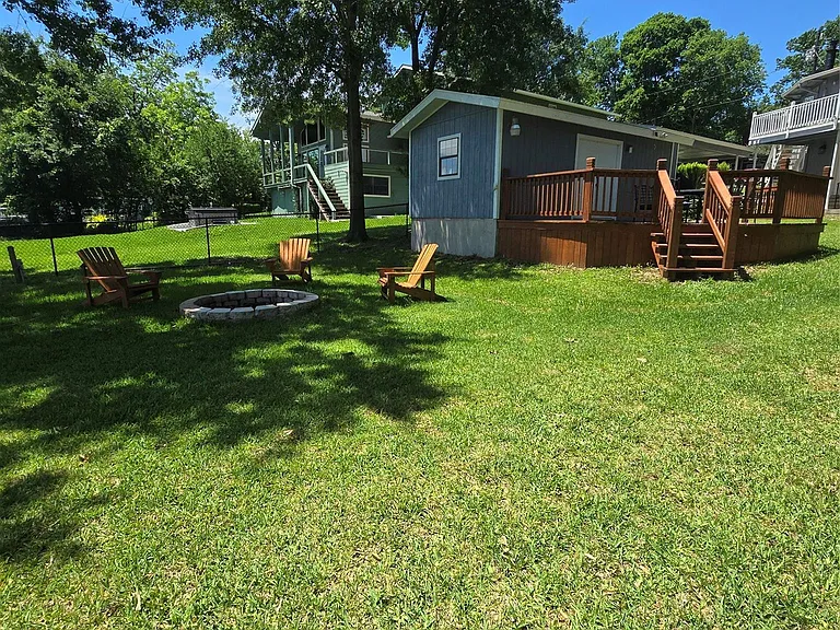275 Sam Houston Loop — Photo 23