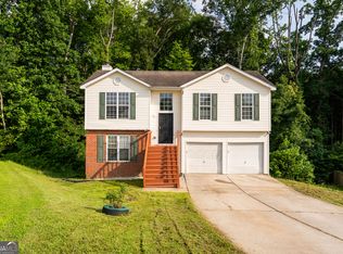 561 Sirocco Ct, Forest Park, GA 30297
