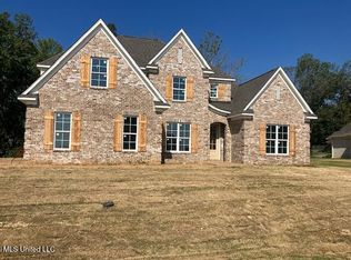 1767 Baisley Dr, Nesbit, MS 38651