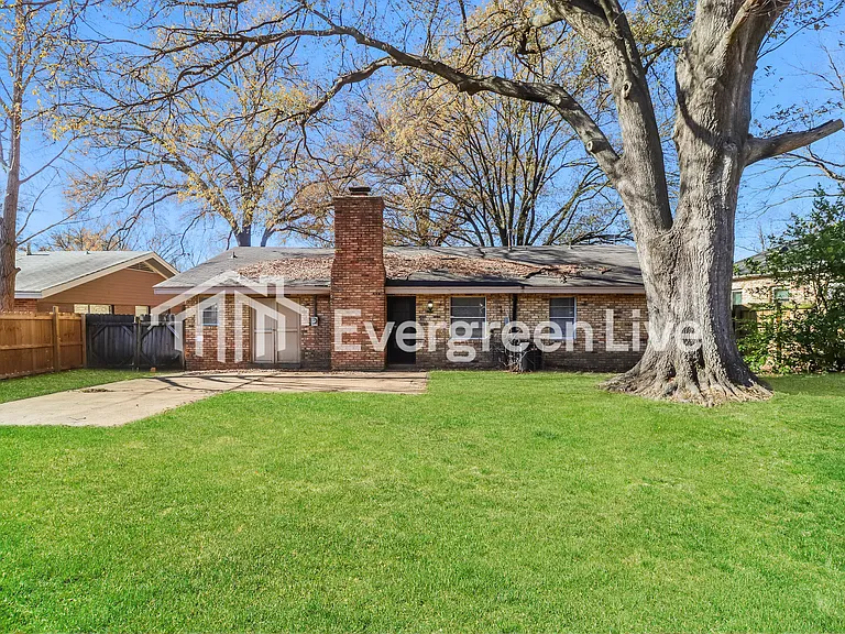 3404 Renault St — Photo 15