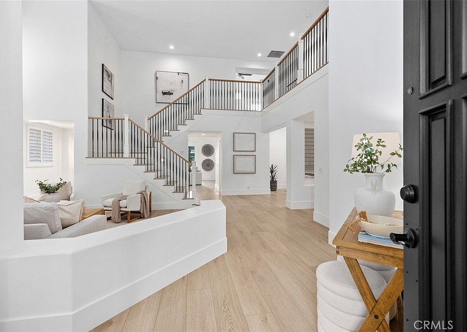 1st image of 11 Riviera