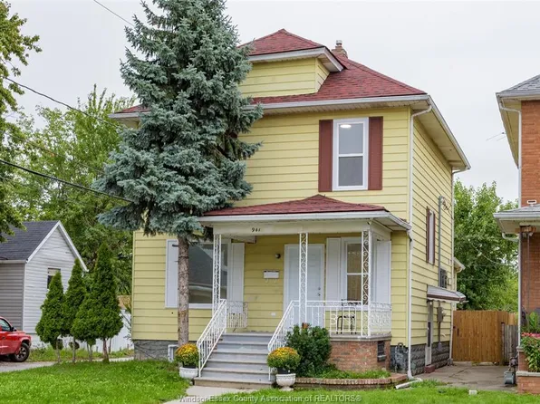 941 Cataraqui St, Windsor, ON N9A 3P7
