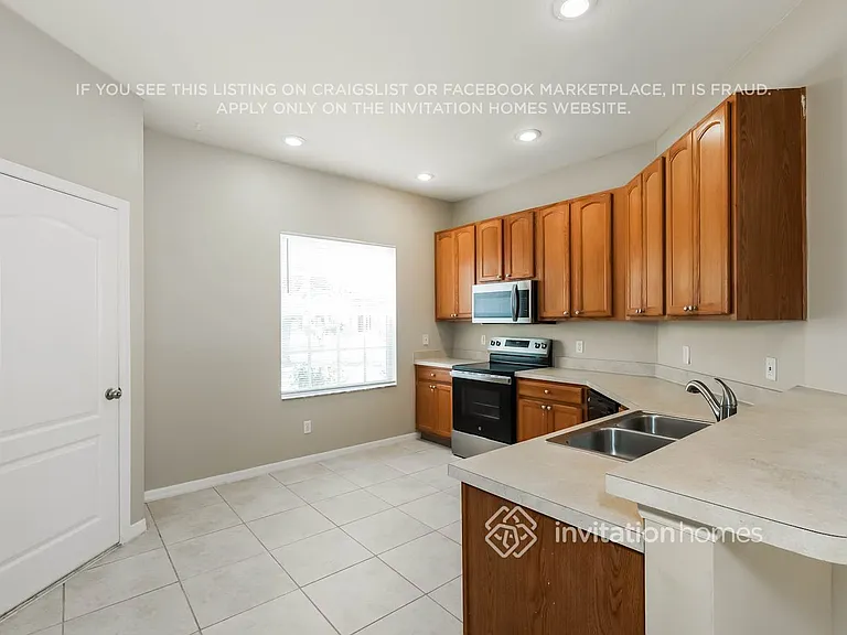 1846 Atlantic Dr — Photo 8