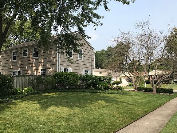 2nd image of 426 Regent Dr