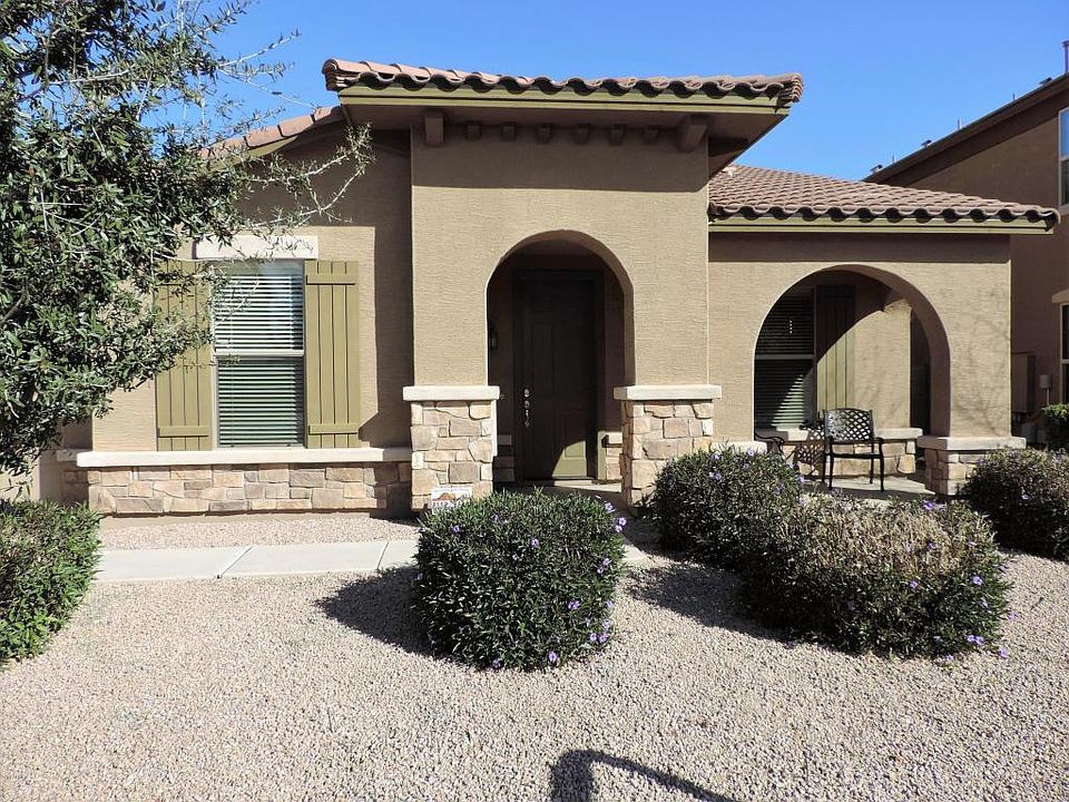 2nd image of 2928 E Fandango Dr