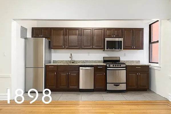 Rented by A&E Real Estate Management | media 7