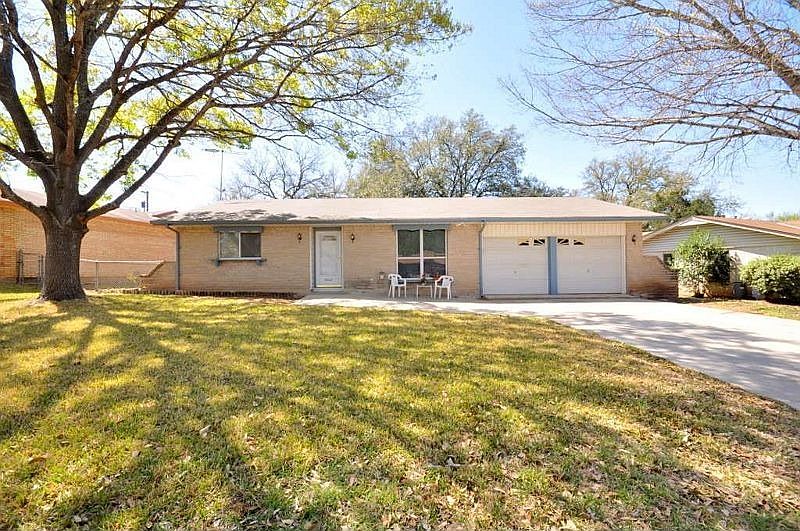 1st image of 5522 Merkens Dr