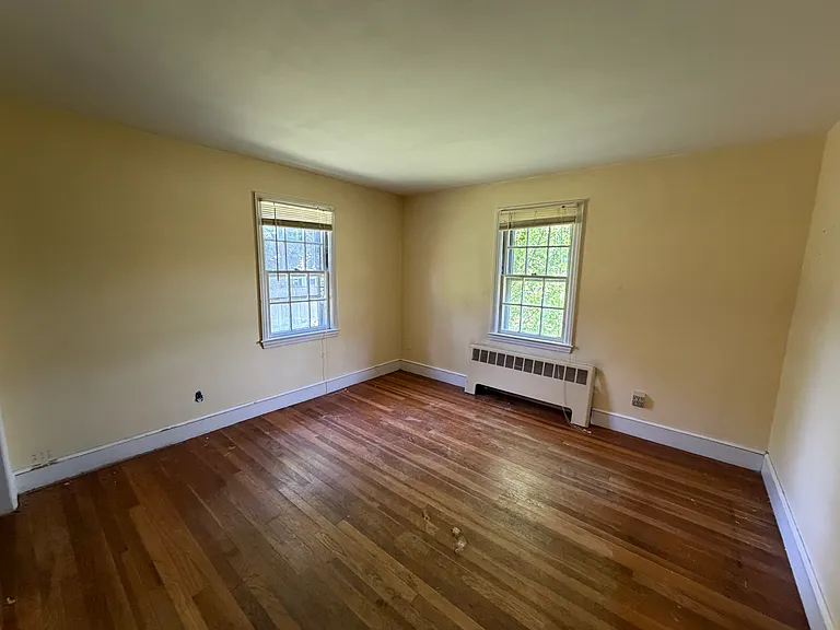 11 Terrace Dr — Photo 13
