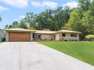 37 Old Forge Rd, Smithfield, RI 02917