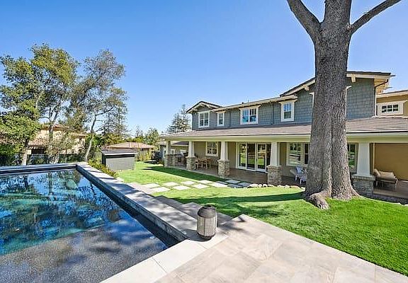 3rd image of 170 Prospect Ave