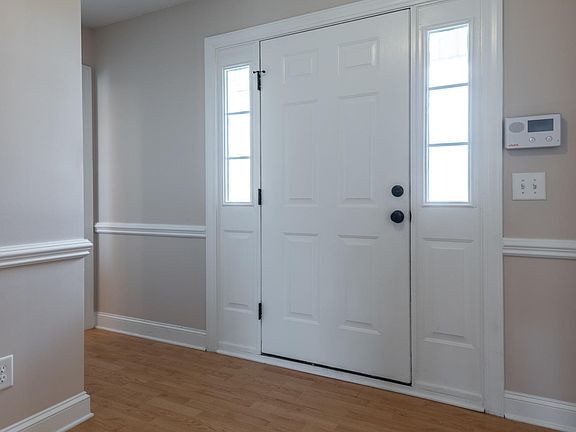 5th image of 2328 Chavis Drive #B