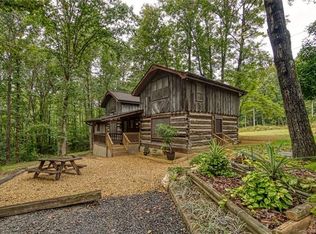 5126 Foreman St, Morganton, NC 28655