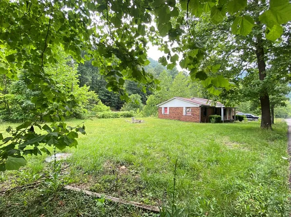 30344 Coal Heritage Rd, Welch, WV 24801