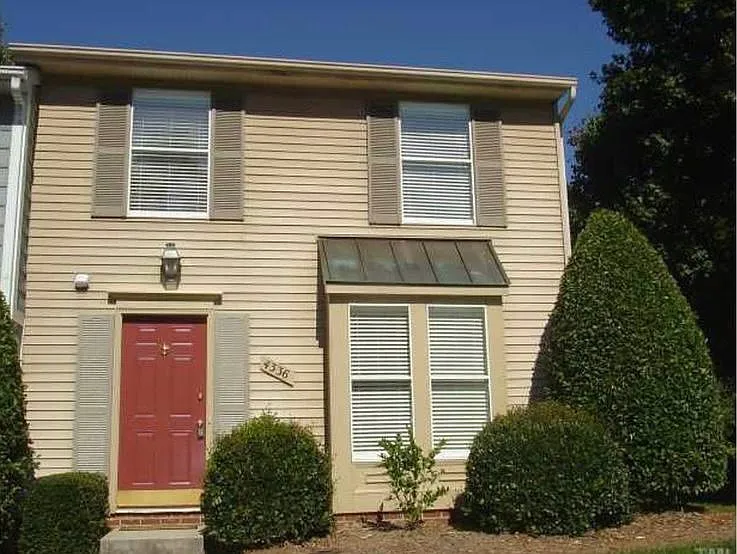 4336 Halliwell Dr — Photo 2