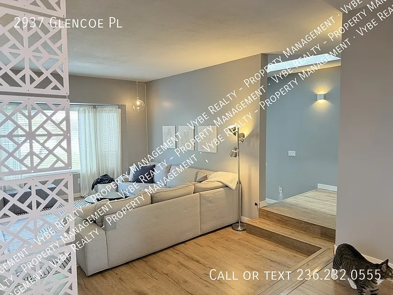 2937 Glencoe Pl — Photo 9